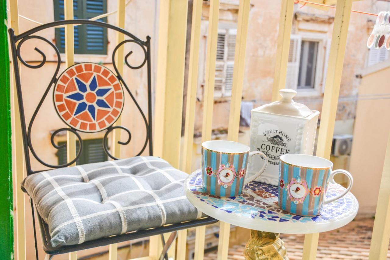 Venetian Well Gallery Apartment In Corfu Old Town Exterior foto